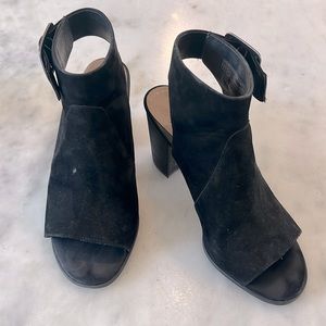 Vionic peep toe booties , size 8